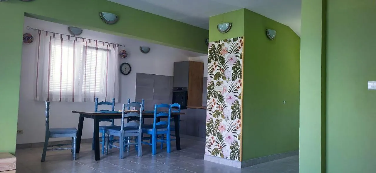 Jungle Jam Apartment Trogir 0*,  Croatia