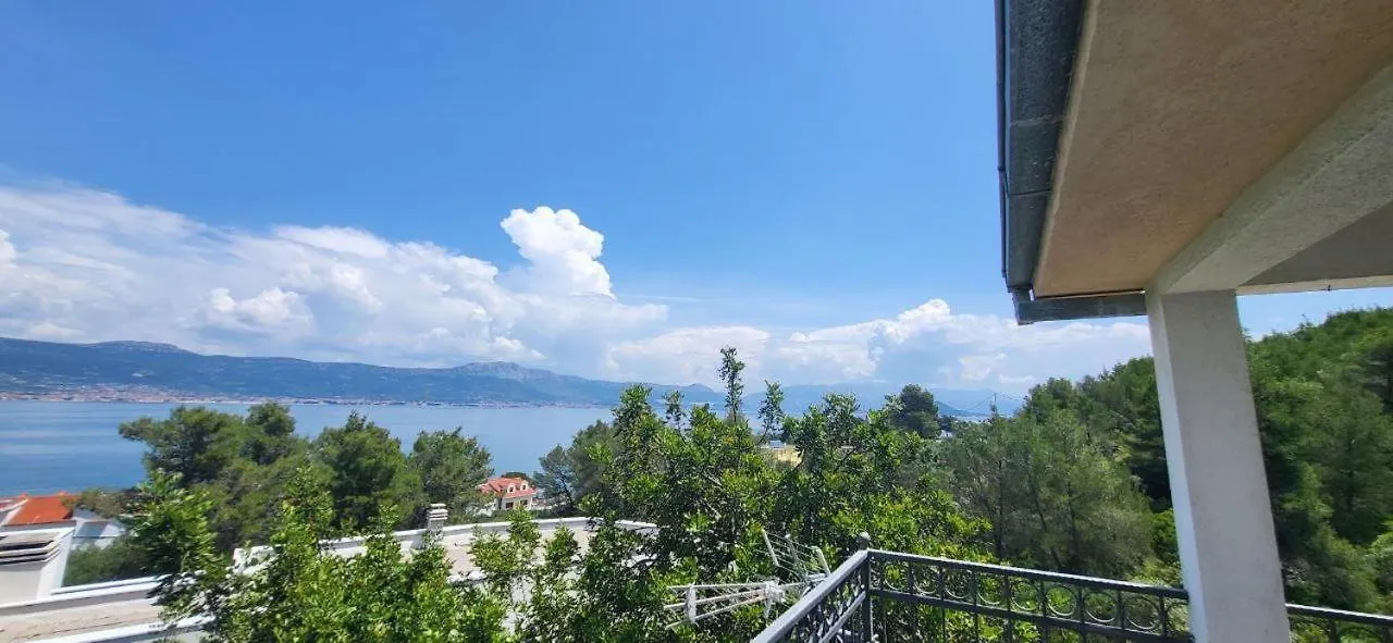 Jungle Jam Apartment Trogir