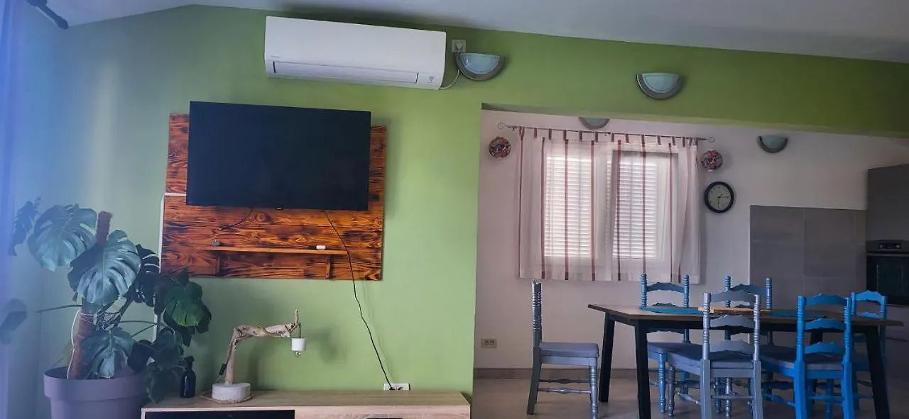 Jungle Jam Apartment Trogir