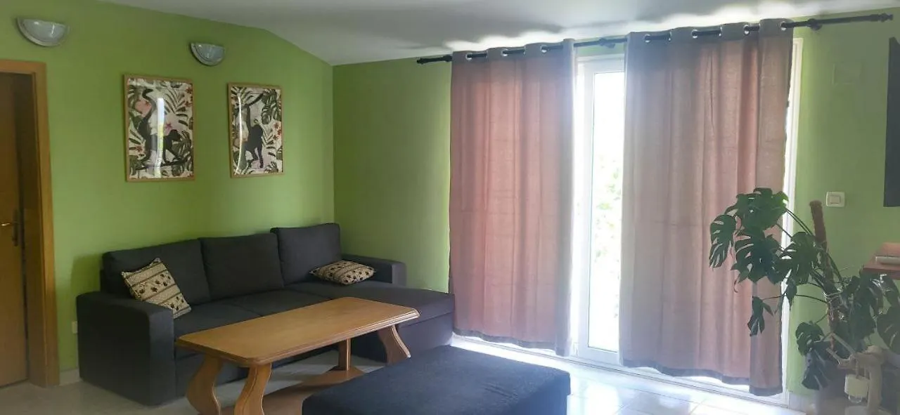Jungle Jam Apartment Trogir
