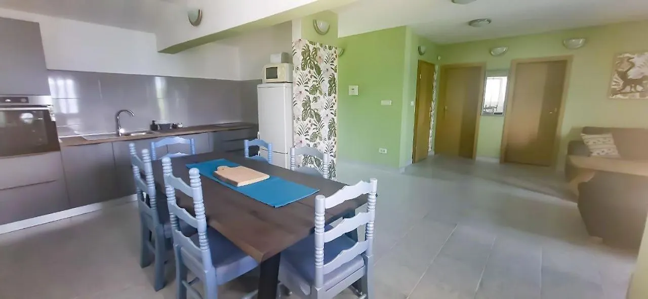 Jungle Jam Apartment Trogir